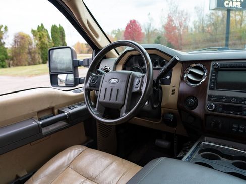 Used 2012 Ford F250 Lariat w/ Lariat Ultimate Pkg image 24