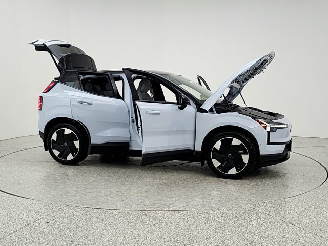 Used 2025 Volvo EX30 Ultra w/ Climate Package AWD/4WD image 10