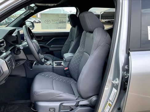 New 2026 Toyota Tacoma SR5 AWD/4WD image 9