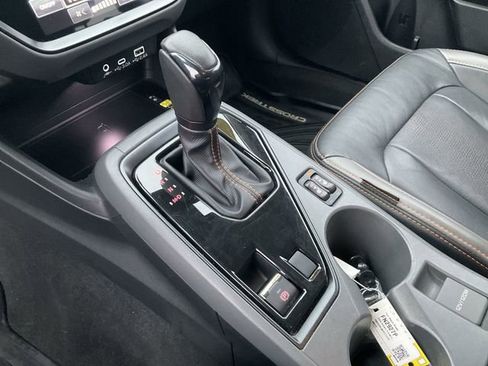 Used 2024 Subaru Crosstrek 2.5i Limited image 24