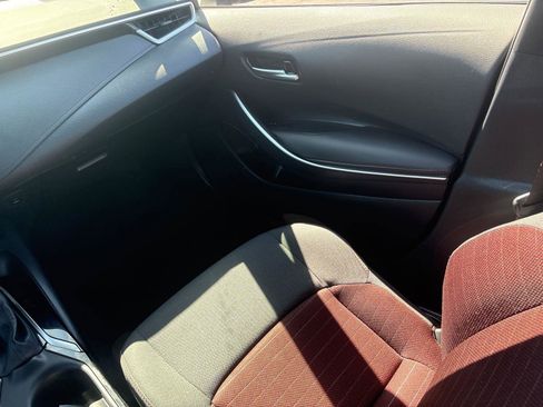 Used 2024 Toyota Corolla SE image 15