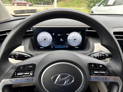 Used 2024 Hyundai Tucson SEL AWD/4WD image 19