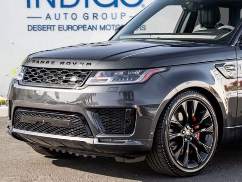 Used 2022 Land Rover Range Rover Sport HST image 2