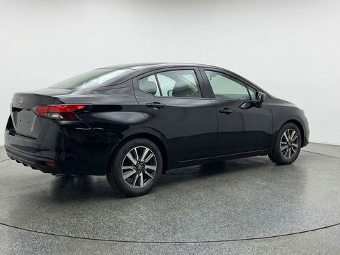 Used 2025 Nissan Versa SV FWD image 9