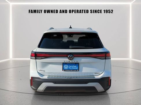 Certified 2026 Volkswagen Tiguan S w/ 18" Wheel Package AWD/4WD image 5