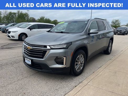 Used 2023 Chevrolet Traverse LT w/ LPO, Cargo Package AWD/4WD image 2