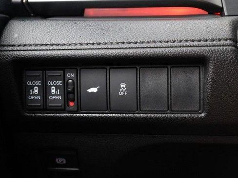 Used 2025 Honda Odyssey Sport-L image 22