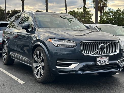 Certified 2022 Volvo XC90 T8 Inscription w/ Advanced Package image 2