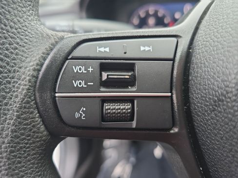 Used 2024 Honda Accord EX image 17