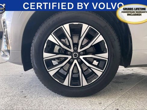 Used 2025 Volvo XC60 B5 Core image 12