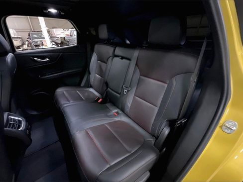 Used 2022 Chevrolet Blazer RS w/ Enhanced Convenience Package image 25