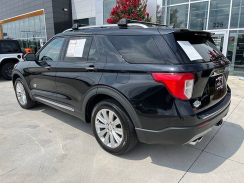 Used 2021 Ford Explorer King Ranch AWD/4WD image 18