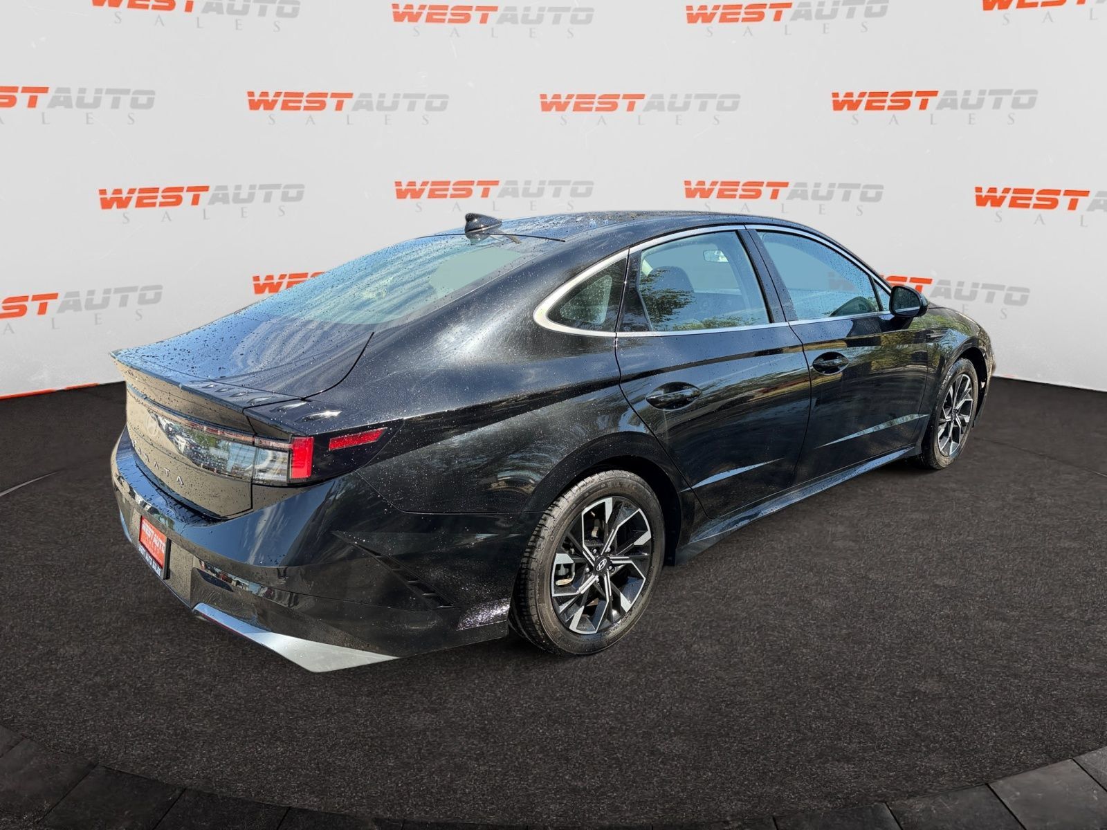 Used 2024 Hyundai Sonata SEL FWD image 5