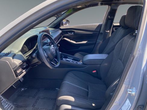 Used 2024 Honda Accord Sport image 9