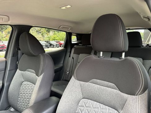 Used 2025 Nissan Kicks SV FWD image 40