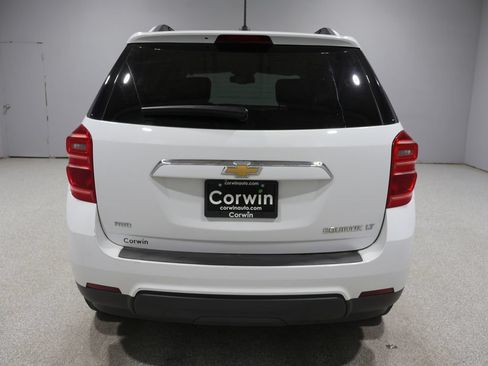 Used 2016 Chevrolet Equinox LT w/ Convenience Package AWD/4WD image 3