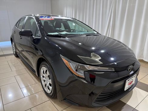 Certified 2024 Toyota Corolla LE FWD image 7