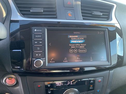 Used 2019 Nissan Sentra SV image 14