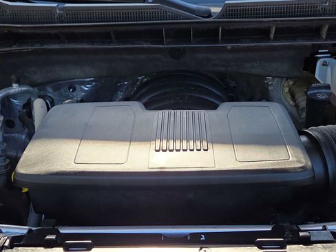 Used 2026 Chevrolet Silverado 1500 LT Trail Boss w/ Convenience Package II AWD/4WD image 13