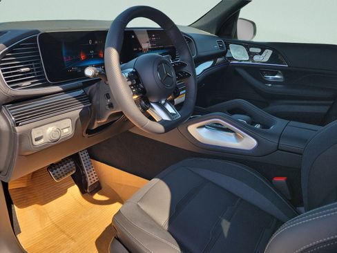 New 2026 Mercedes-Benz GLE 53 AMG 4MATIC image 17