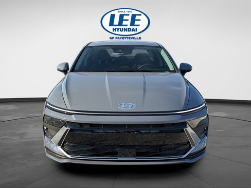 Certified 2026 Hyundai Sonata SE FWD image 8