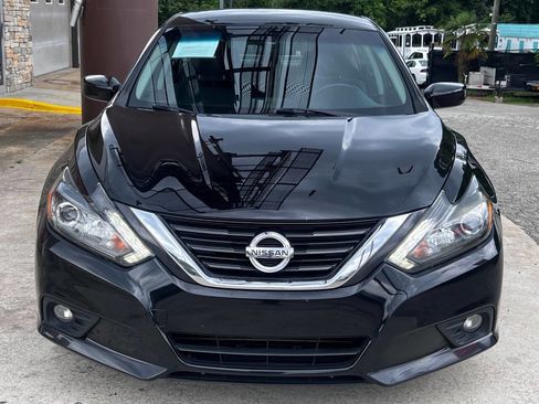 Used 2017 Nissan Altima 3.5 SR FWD image 9
