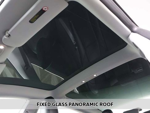 Used 2018 Tesla Model 3 Performance image 5