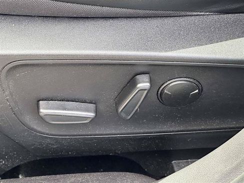 Used 2023 Ford Escape ST-Line w/ Tech Pack #1 AWD/4WD image 15