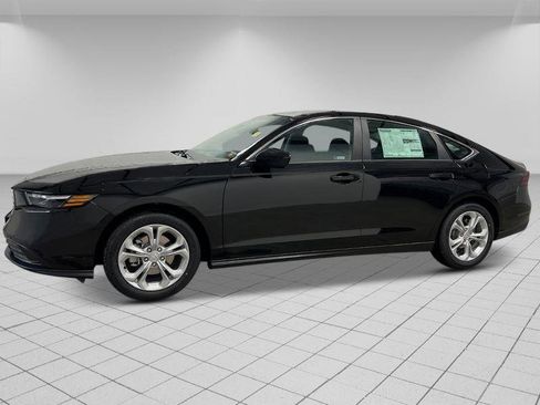 New 2025 Honda Accord LX image 2