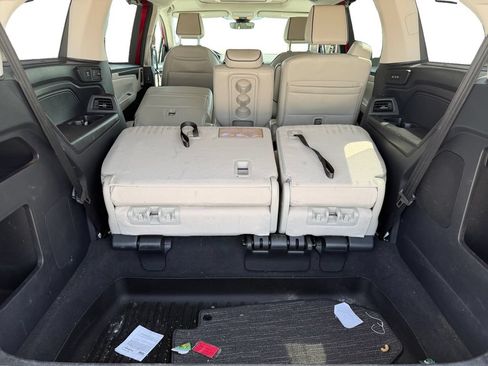 Used 2025 Honda Odyssey Touring image 12
