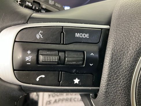 Used 2023 Kia Sportage SX image 17