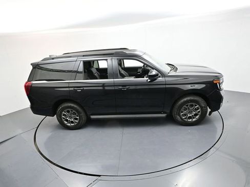 New 2025 Ford Expedition Active image 25