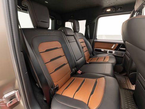 Used 2025 Mercedes-Benz G 63 AMG 4MATIC image 33