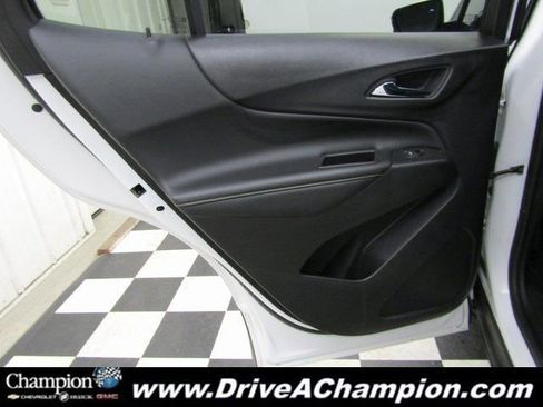 Used 2020 Chevrolet Equinox Premier image 15