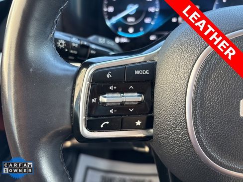 Used 2024 Kia Carnival SX Prestige image 12