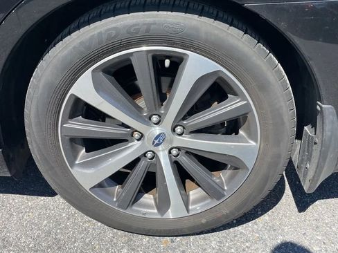 Used 2017 Subaru Legacy 3.6R Limited AWD/4WD image 18