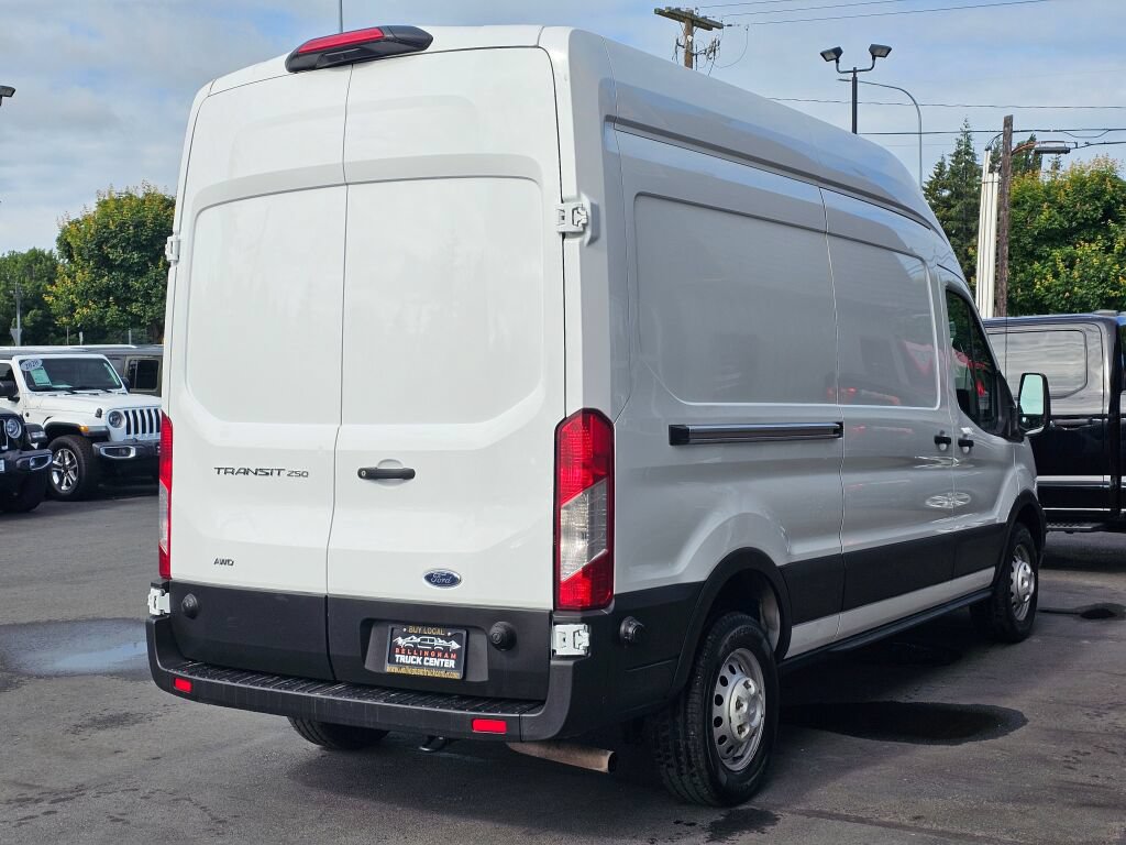 Used 2025 Ford Transit 250 148 High Roof AWD image 5