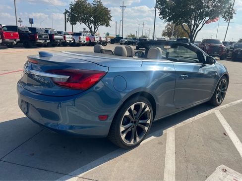 Used 2016 Buick Cascada Premium image 3