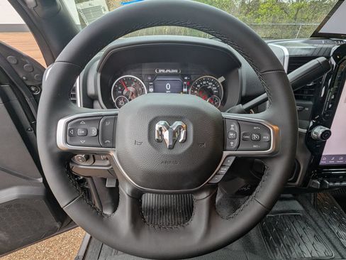 New 2026 RAM 3500 Big Horn AWD/4WD image 24