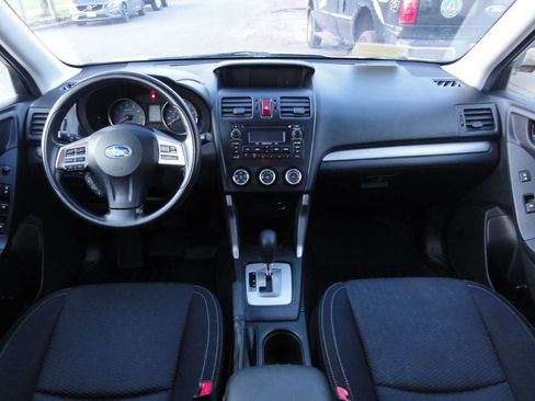 Used 2015 Subaru Forester 2.5i w/ Alloy Wheel Package AWD/4WD image 11