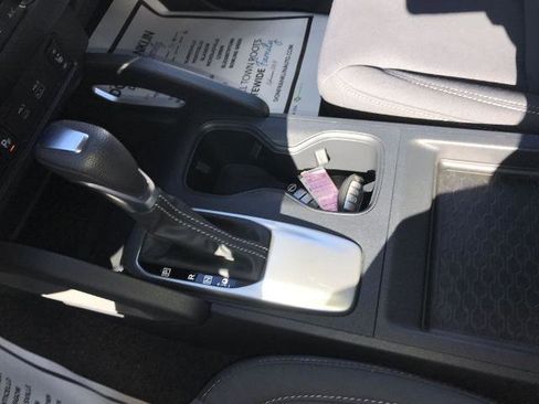 Certified 2022 Nissan Frontier SV image 20