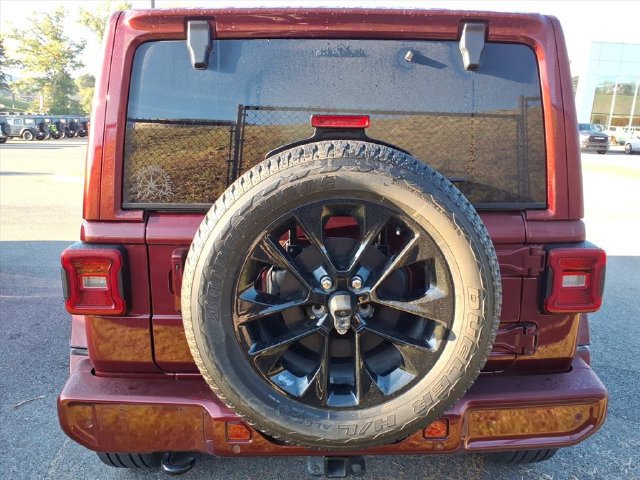 Used 2021 Jeep Wrangler Unlimited Sahara AWD/4WD image 7