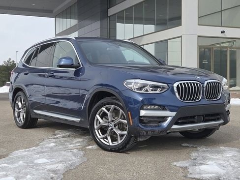 Used 2020 BMW X3 xDrive30i w/ Executive Package image 2
