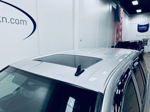 Used 2008 Chevrolet TrailBlazer SS w/ Sun And Sound Package image 14