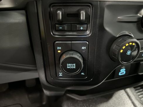 New 2026 Ford F250 XL w/ XL Driver Assist Package AWD/4WD image 29