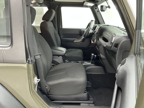 Used 2015 Jeep Wrangler Sport w/ Quick Order Package 24S image 19