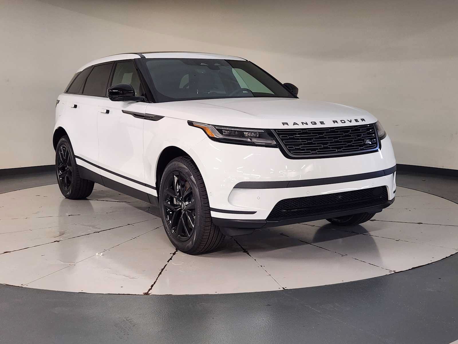 New 2026 Land Rover Range Rover Velar S AWD/4WD image 7