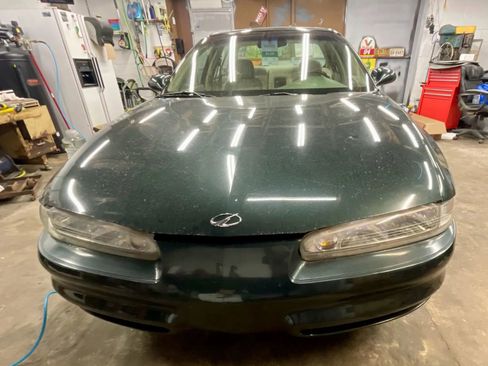 Used 1999 Oldsmobile Intrigue GL image 30