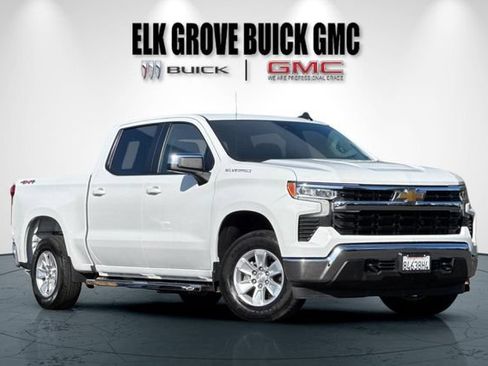 Used 2025 Chevrolet Silverado 1500 LT AWD/4WD image 2