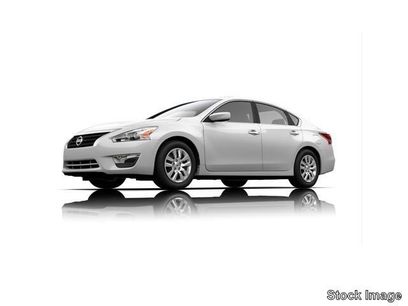 Used 2014 Nissan Altima 2.5 S w/ Display Audio Package
